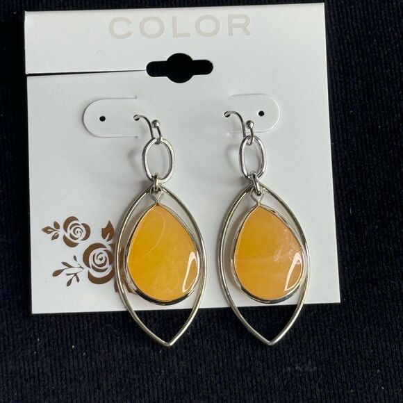 Kohl’s COLOR Silver Tone Fish Hook Peach Dangling Stone Earrings 2in - Picture 3 of 7